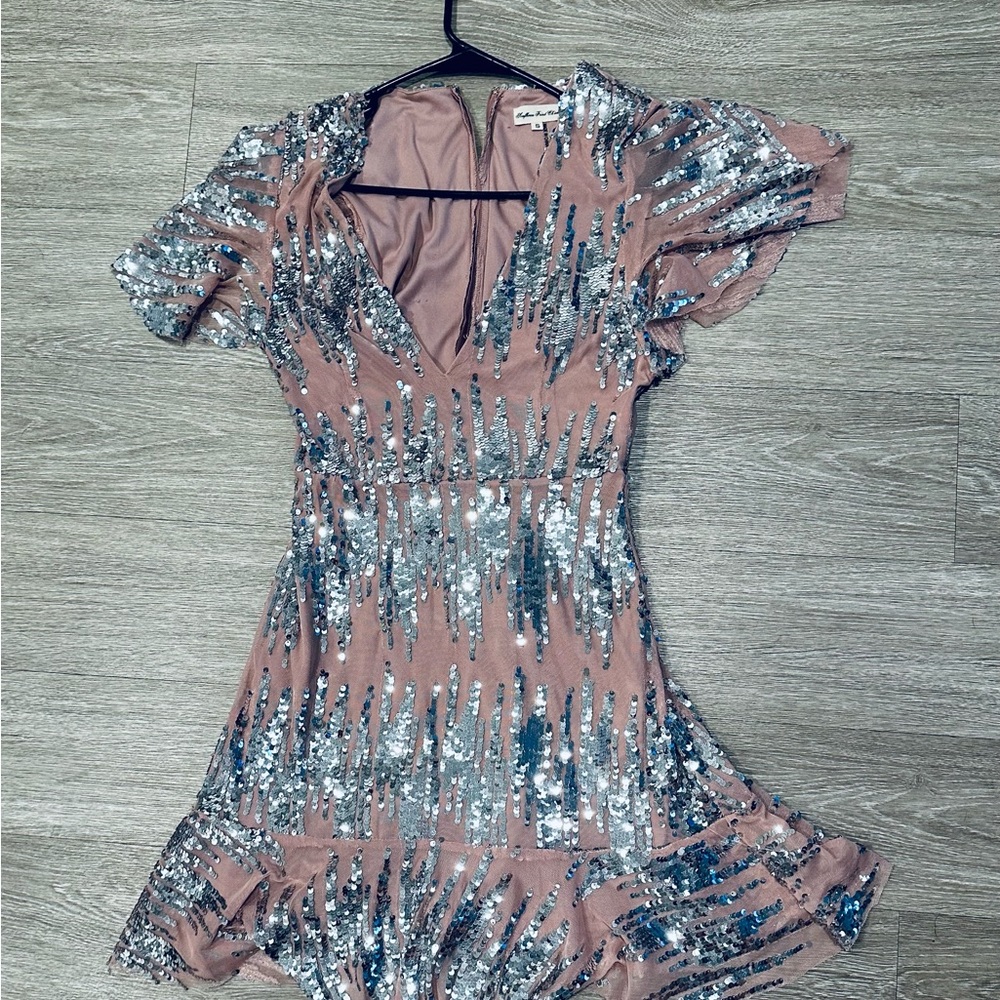 Elegant Sequin Dress in Pink and Silver